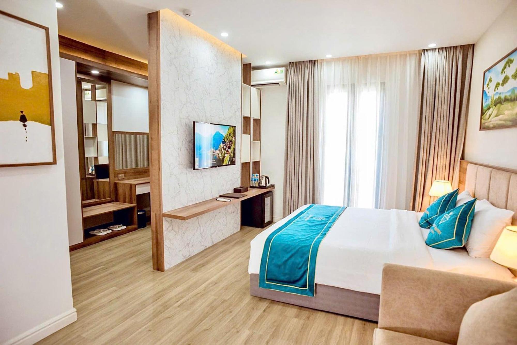 Rubyqueen Halong Hotel Ha Long Dış mekan fotoğraf